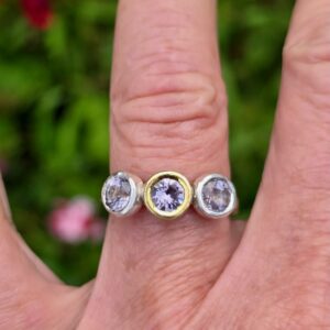 Chloris ring; lilac spinels, 18ct, 24ct gold and fine silver. Size P