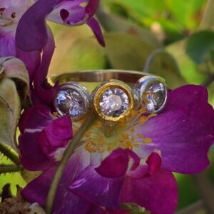 Chloris ring; lilac spinels, 18ct, 24ct gold and fine silver. Size P. Independent Valuation supplied.