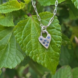 Native cut sapphire heart necklace; sterling silver. Length 41cm